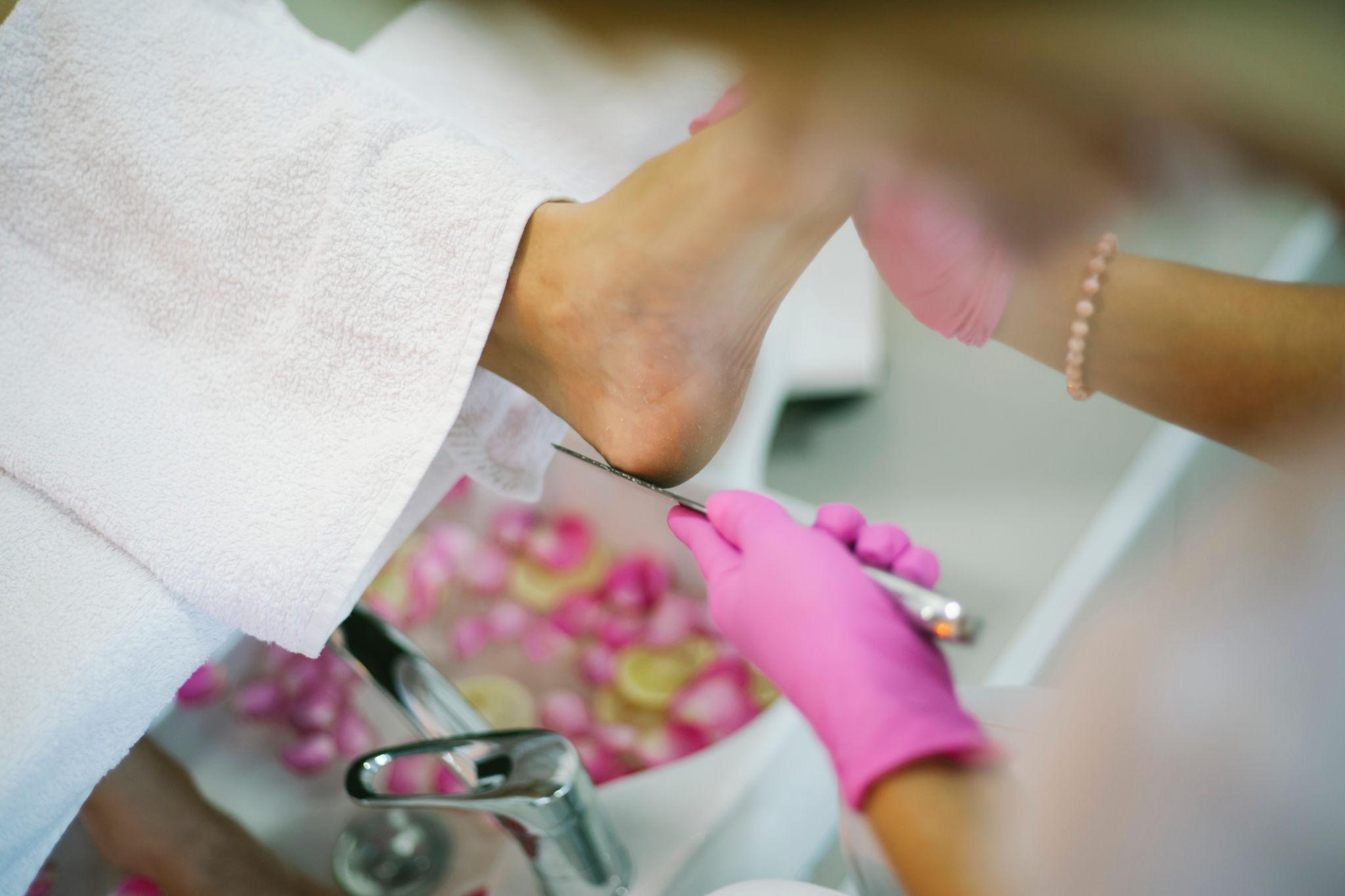 PEDICURA | SPA | BÁSICO